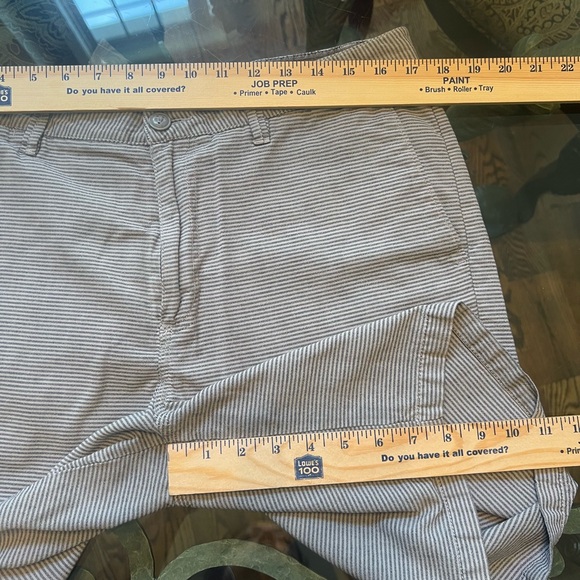 VANS Classic California Style CASUAL SHORTS Mens 34 Light/Dark Gray Stripes - Picture 5 of 6